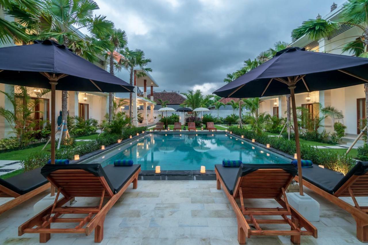Puri Uma Ratu Seminyak Exterior foto
