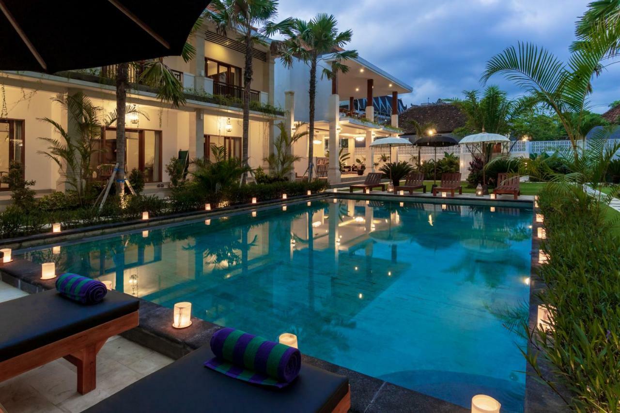 Puri Uma Ratu Seminyak Exterior foto